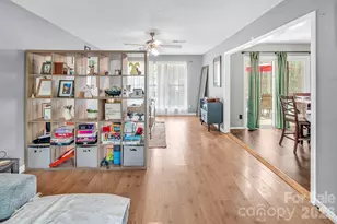 7422 Autumn Trail Dr, Charlotte, NC 28213 - Photo 10