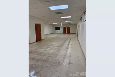 2315 Catawba Valley Boulevard SE #6, Hickory, NC 28602 - Photo 10