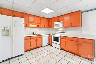 75 Laurelwood Dr, Marion, NC 28752 - Photo 14