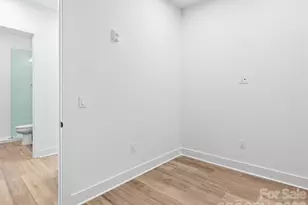 123 Haywood St, Asheville, NC 28801 - Photo 18