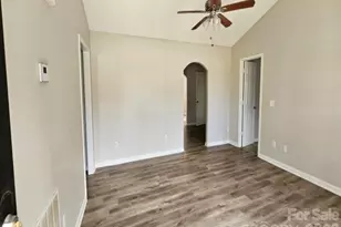 615 Flicker St, Concord, NC 28027 - Photo 2