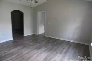 615 Flicker St, Concord, NC 28027 - Photo 2