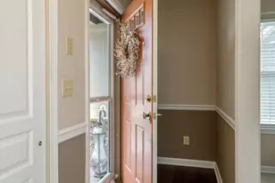 501 Fox Den Ct, Hendersonville, NC 28792 - Photo 4