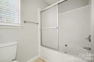 1117 Capps Hollow Dr, Charlotte, NC 28216 - Photo 16