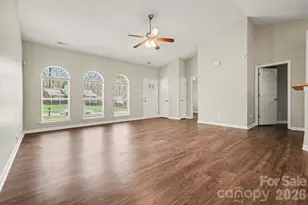 1117 Capps Hollow Dr, Charlotte, NC 28216 - Photo 6