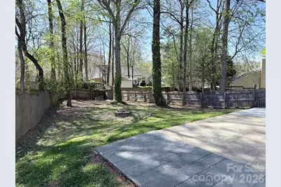 8523 Boxford Court, Charlotte, NC 28215 - Photo 22