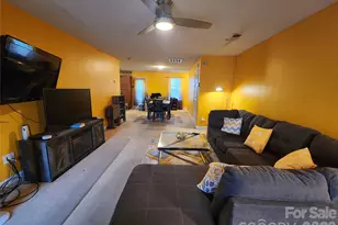 2013 Chadwell Ct, Waxhaw, NC 28173 - Photo 2