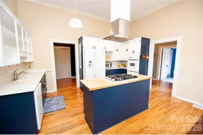 447 N Washington Street, Rutherfordton, NC 28139 - Photo 10