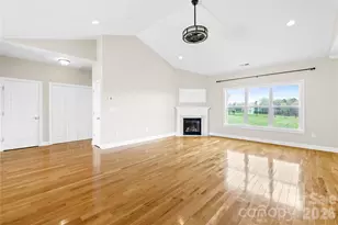 151 Castle Pines Ln, Statesville, NC 28625 - Photo 6