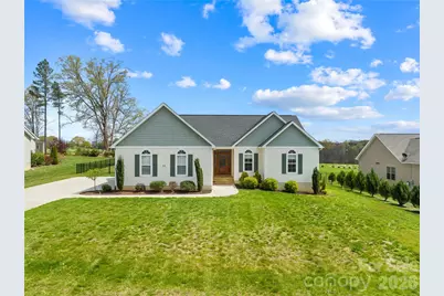 151 Castle Pines Lane, Statesville, NC 28625 - Photo 1