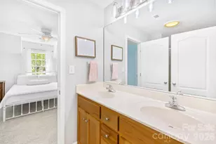 8830 Bluestone Bay Ct, Sherrills Ford, NC 28673 - Photo 28