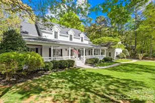 8830 Bluestone Bay Ct, Sherrills Ford, NC 28673 - Photo 2