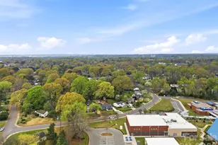 2414 Belfast Dr, Charlotte, NC 28208 - Photo 26
