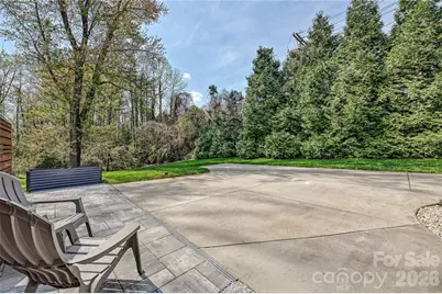 1102 Yale Place, Charlotte, NC 28209 - Photo 36