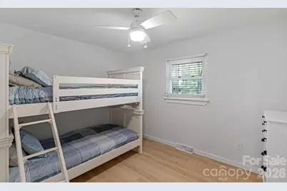 409 Robinson Avenue, Matthews, NC 28104 - Photo 20