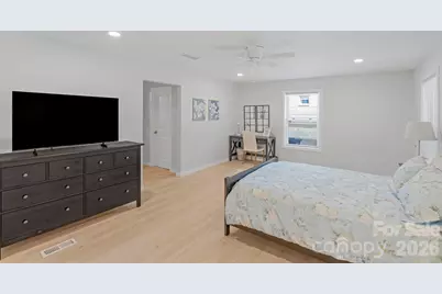 409 Robinson Avenue, Matthews, NC 28104 - Photo 14