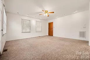 2627 Scarlet Cir, Charlotte, NC 28273 - Photo 10