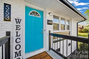 553 Derrydowne Dr, Charlotte, NC 28213 - Photo 4