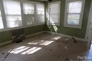 303 W Church St, Cherryville, NC 28021 - Photo 6