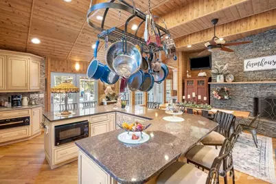 1307 Oakridge Farm Highway, Mooresville, NC 28115 - Photo 10