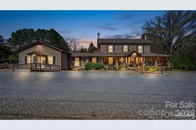 1307 Oakridge Farm Highway, Mooresville, NC 28115 - Photo 1