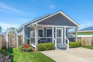 482 Booker St, Asheville, NC 28803 - Photo 1