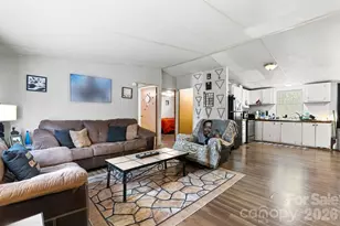 107 N Market St, Lancaster, SC 29720 - Photo 6