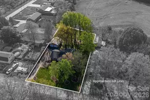 1624 Oak Trail Ln, Charlotte, NC 28216 - Photo 42