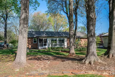 1624 Oak Trail Lane, Charlotte, NC 28216 - Photo 36