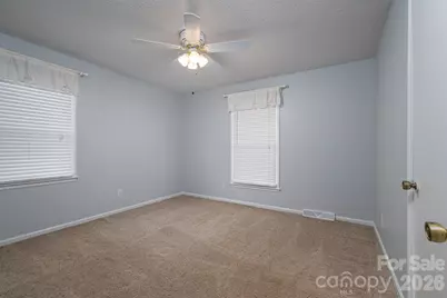 1624 Oak Trail Lane, Charlotte, NC 28216 - Photo 18