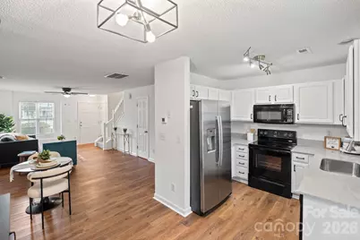12318 Hennigan Place Lane, Charlotte, NC 28214 - Photo 4
