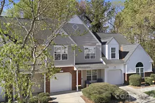 10265 University Park Ln, Charlotte, NC 28213 - Photo 2
