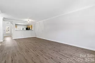 10265 University Park Ln, Charlotte, NC 28213 - Photo 6