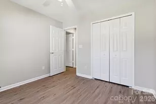 10265 University Park Ln, Charlotte, NC 28213 - Photo 20
