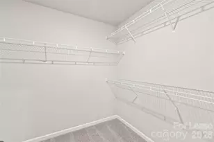 7017 Stoney Wood Ln, Charlotte, NC 28215 - Photo 20