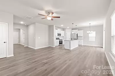 7017 Stoney Wood Lane, Charlotte, NC 28215 - Photo 8