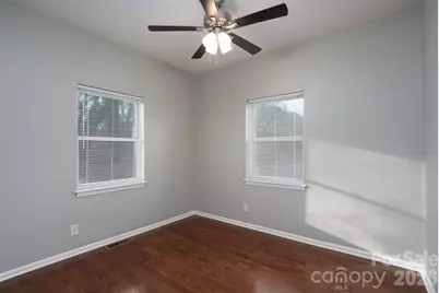 607 N Salisbury Avenue, Spencer, NC 28159 - Photo 12