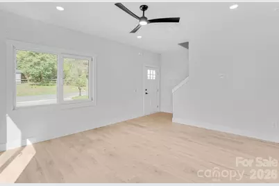 506 Beacon Street, Gastonia, NC 28054 - Photo 6