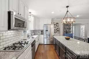 211 Cedar St, Belmont, NC 28012 - Photo 16