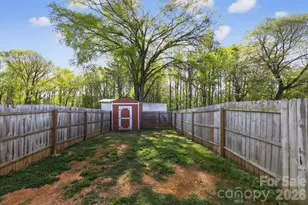1048 McLain Rd, Kannapolis, NC 28083 - Photo 12