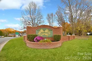 19968 Oak Leaf Cir, Cornelius, NC 28031 - Photo 2