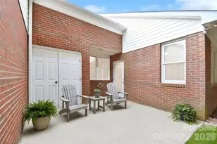 19968 Oak Leaf Cir, Cornelius, NC 28031 - Photo 14