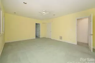 206 Black Oak Ln, Hendersonville, NC 28791 - Photo 30