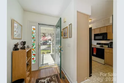 206 Black Oak Lane, Hendersonville, NC 28791 - Photo 4