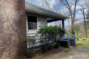 23 Old Farm School Rd, Asheville, NC 28805 - Photo 4