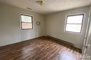 23 Old Farm School Rd, Asheville, NC 28805 - Photo 20