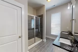 930 Steel House Blvd, Charlotte, NC 28205 - Photo 12