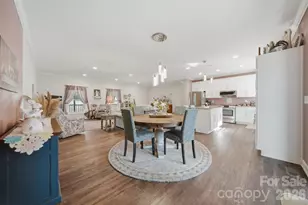 976 Amherst Rd, Morganton, NC 28655 - Photo 8