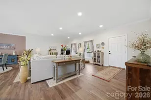 976 Amherst Rd, Morganton, NC 28655 - Photo 4