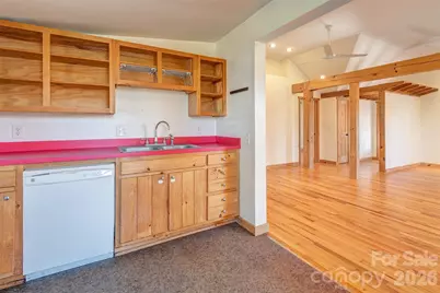 6 Alexander Street, Black Mountain, NC 28711 - Photo 6